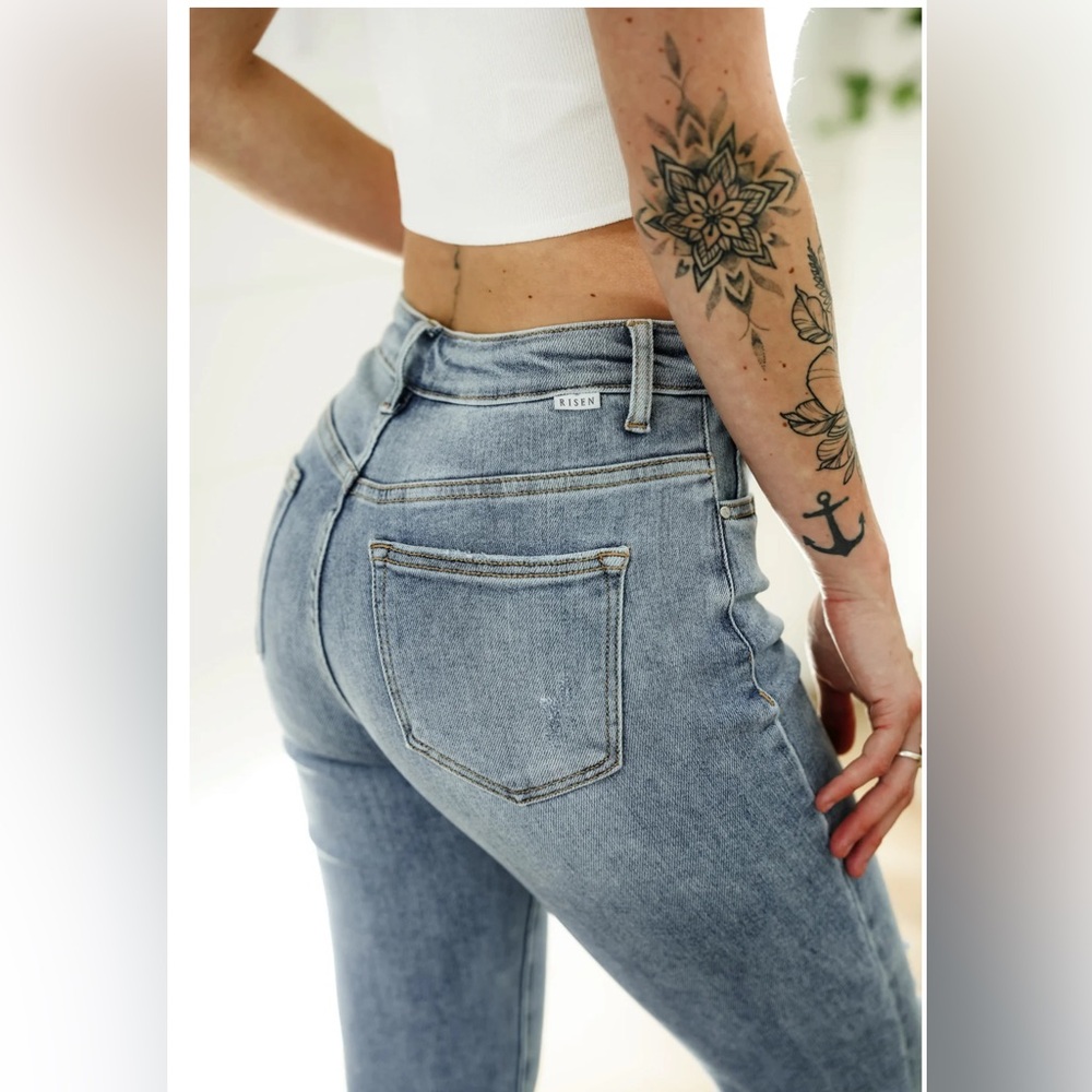 New Risen Summer Days High Rise Light Vintage Wash Straight Leg Jeans 3XL - Picture 4 of 13